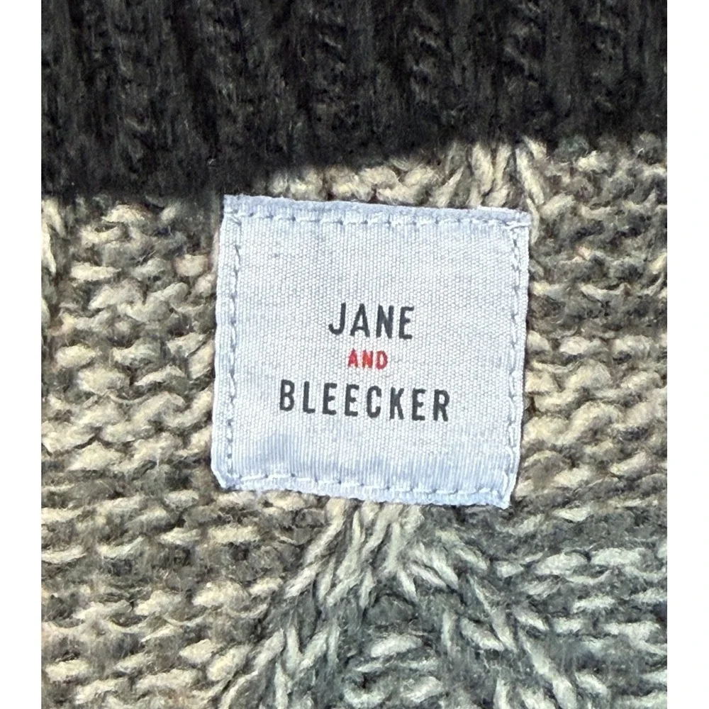 Jane and Bleecker Women's  Slipper Socks Warm Fuzzy Soft Winter Gray Knit Plush
